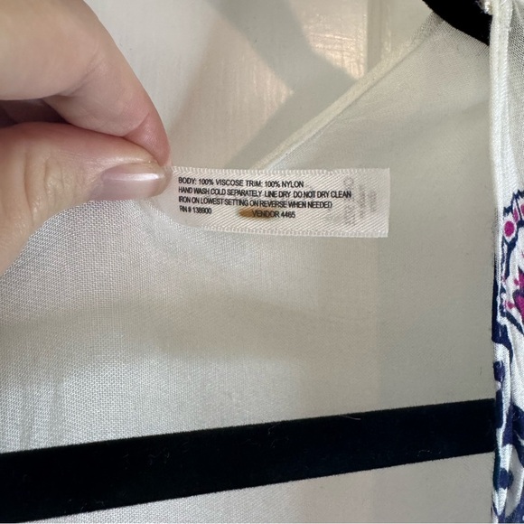 Francesca's Collections Boho Paisley & White Kimono - Picture 9 of 9